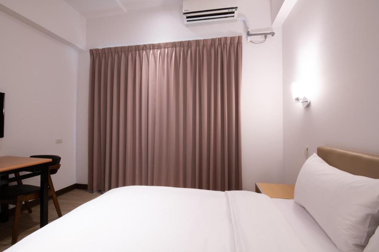 Liann Hotel Taichung Exteriör bild