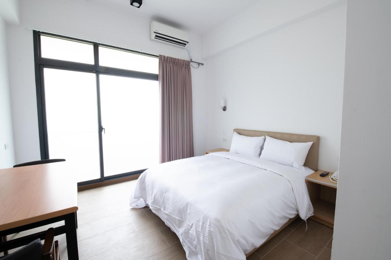 Liann Hotel Taichung Exteriör bild